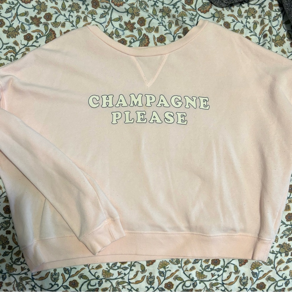 Champagne Please sweater 🥂